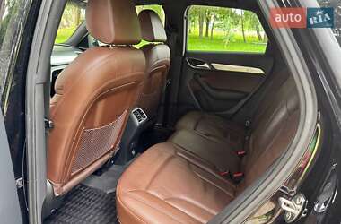 Внедорожник / Кроссовер Audi Q3 2017 в 