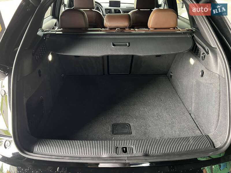 Внедорожник / Кроссовер Audi Q3 2016 в Киеве