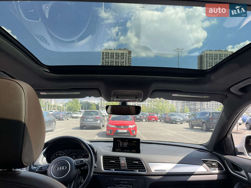 Позашляховик / Кросовер Audi Q3 2016 в Києві