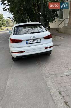 Внедорожник / Кроссовер Audi Q3 2017 в 