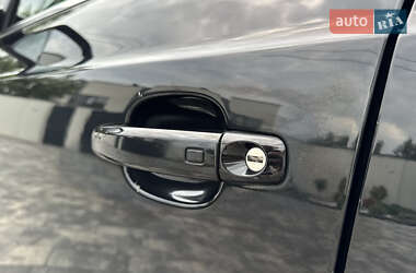 Внедорожник / Кроссовер Audi Q3 2012 в 