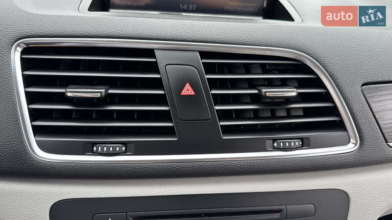 Внедорожник / Кроссовер Audi Q3 2012 в Ивано-Франковске
