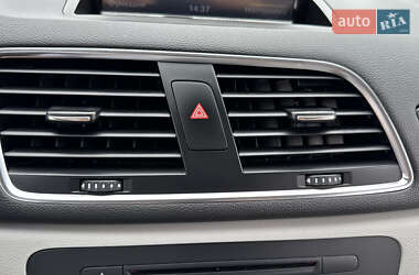 Внедорожник / Кроссовер Audi Q3 2012 в 