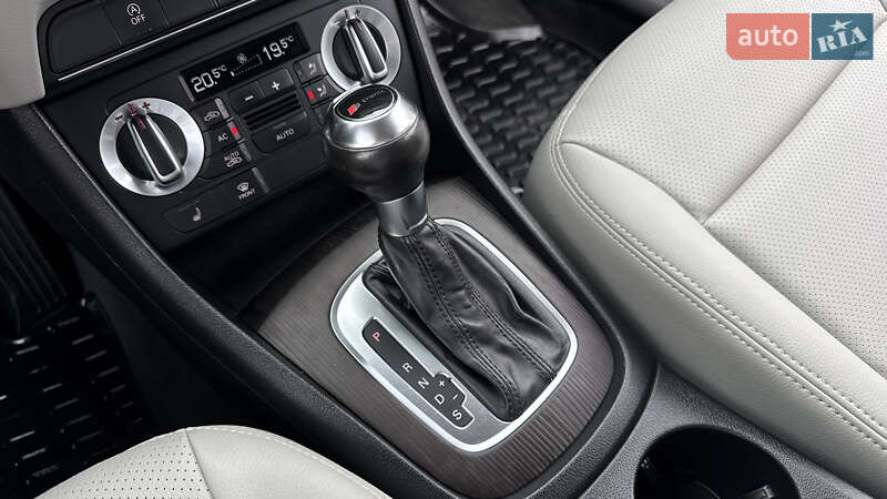 Внедорожник / Кроссовер Audi Q3 2012 в Ивано-Франковске