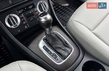 Внедорожник / Кроссовер Audi Q3 2012 в 