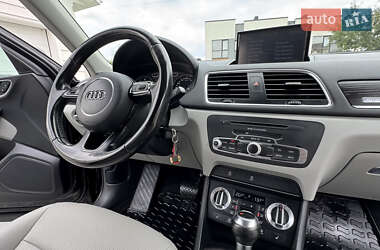 Внедорожник / Кроссовер Audi Q3 2012 в 