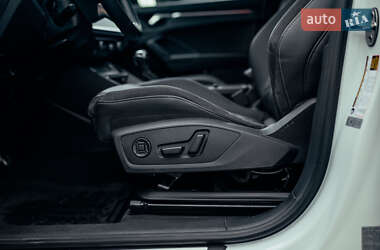 Внедорожник / Кроссовер Audi Q3 2022 в 