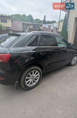 Внедорожник / Кроссовер Audi Q3 2012 в 