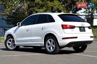Внедорожник / Кроссовер Audi Q3 2017 в 