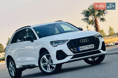 Позашляховик / Кросовер Audi Q3 2023 в Одесі
