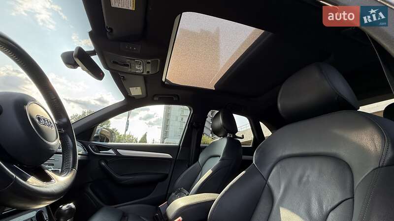 Внедорожник / Кроссовер Audi Q3 2018 в Киеве