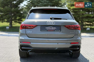 Внедорожник / Кроссовер Audi Q3 2024 в 