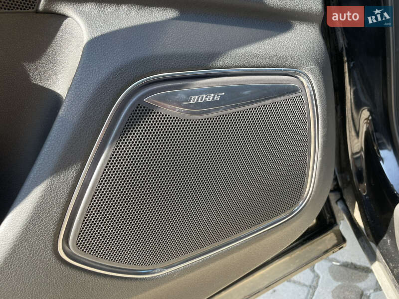 Внедорожник / Кроссовер Audi Q3 2015 в Ивано-Франковске