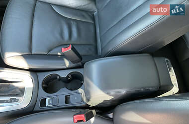 Внедорожник / Кроссовер Audi Q3 2015 в 