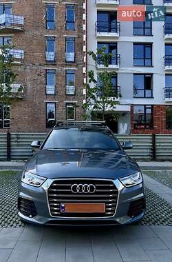 Внедорожник / Кроссовер Audi Q3 2016 в 