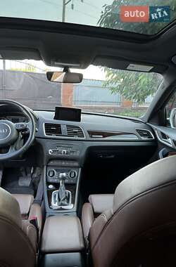 Внедорожник / Кроссовер Audi Q3 2017 в 