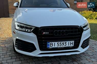 Внедорожник / Кроссовер Audi Q3 2017 в 