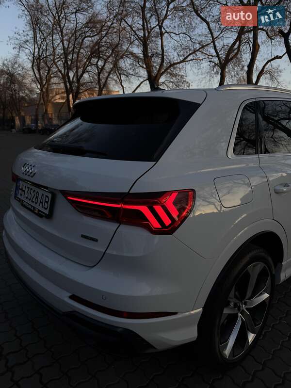 Внедорожник / Кроссовер Audi Q3 2019 в Измаиле фото 11 Внедорожник / Кроссовер Audi Q3 2019 в Измаиле