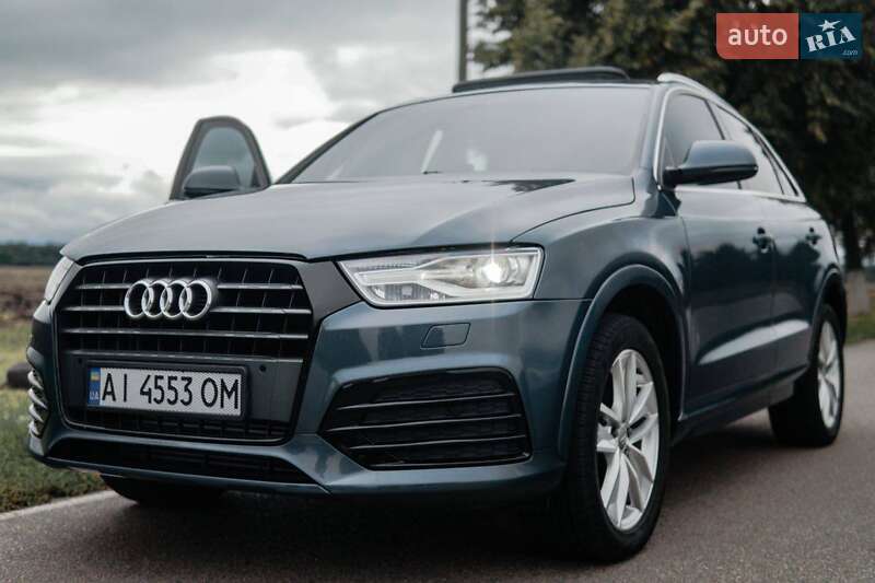 Внедорожник / Кроссовер Audi Q3 2016 в 