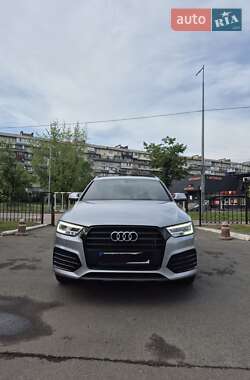 Внедорожник / Кроссовер Audi Q3 2017 в Киеве