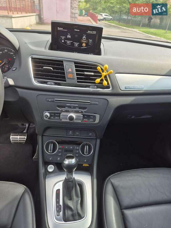 Внедорожник / Кроссовер Audi Q3 2017 в Киеве фото 24 Внедорожник / Кроссовер Audi Q3 2017 в Киеве