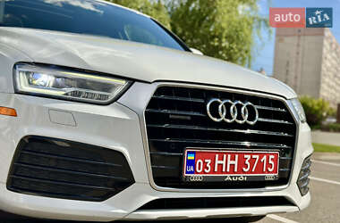 Внедорожник / Кроссовер Audi Q3 2018 в 