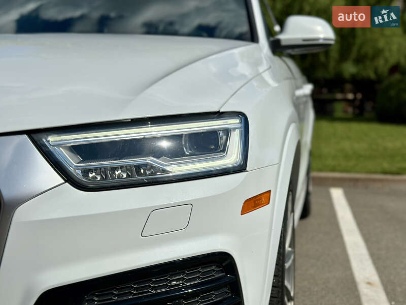 Внедорожник / Кроссовер Audi Q3 2018 в Киеве