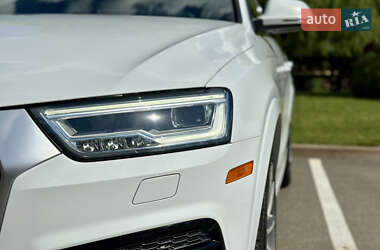 Внедорожник / Кроссовер Audi Q3 2018 в 