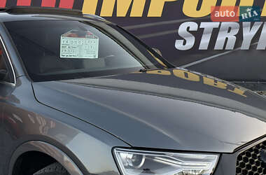 Внедорожник / Кроссовер Audi Q3 2016 в 