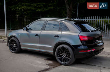 Внедорожник / Кроссовер Audi Q3 2017 в 