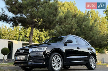 Внедорожник / Кроссовер Audi Q3 2018 в 