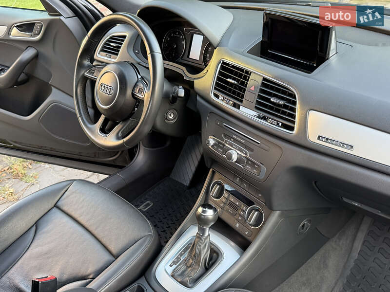 Внедорожник / Кроссовер Audi Q3 2018 в Одессе