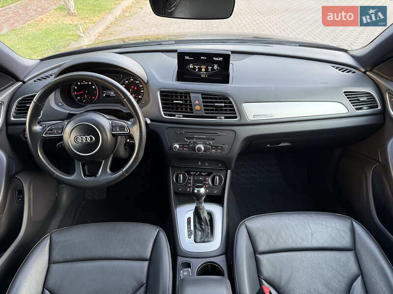 Внедорожник / Кроссовер Audi Q3 2018 в Одессе