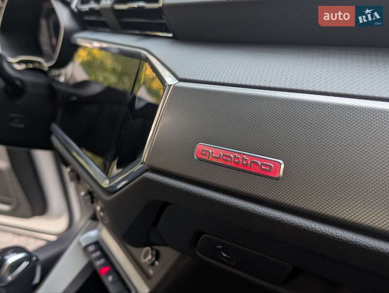 Внедорожник / Кроссовер Audi Q3 2023 в Борисполе