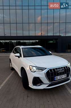 Audi Q3 2021