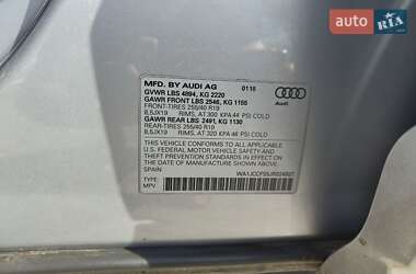 Внедорожник / Кроссовер Audi Q3 2018 в 