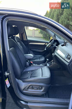 Внедорожник / Кроссовер Audi Q3 2014 в 
