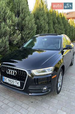 Внедорожник / Кроссовер Audi Q3 2014 в 
