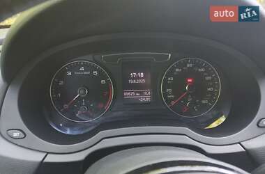 Внедорожник / Кроссовер Audi Q3 2017 в 