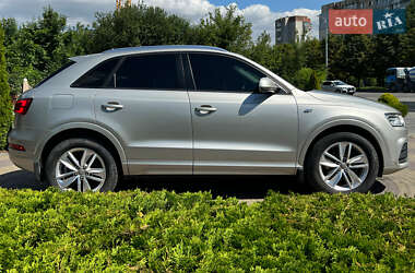 Внедорожник / Кроссовер Audi Q3 2016 в 