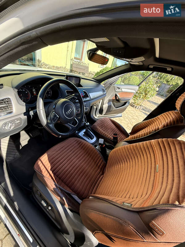 Позашляховик / Кросовер Audi Q3 2018 в Львові