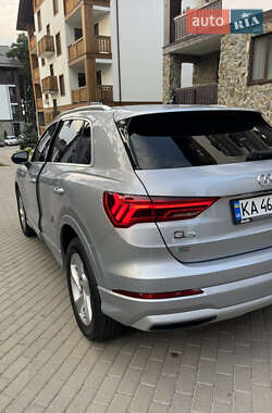 Внедорожник / Кроссовер Audi Q3 2020 в 