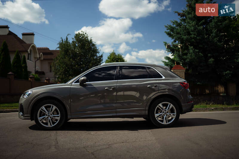 Внедорожник / Кроссовер Audi Q3 2020 в Полтаве фото 4 Внедорожник / Кроссовер Audi Q3 2020 в Полтаве