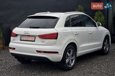 Внедорожник / Кроссовер Audi Q3 2015 в 