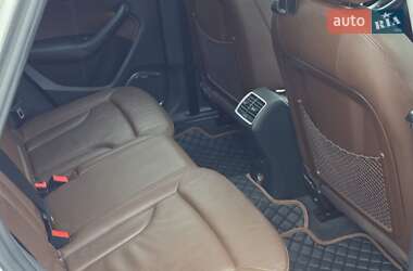 Внедорожник / Кроссовер Audi Q3 2015 в 