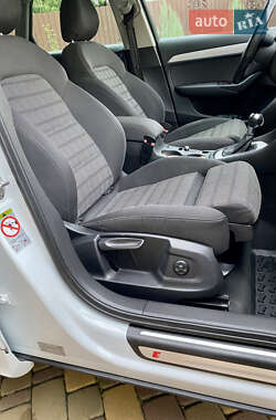 Внедорожник / Кроссовер Audi Q3 2013 в 