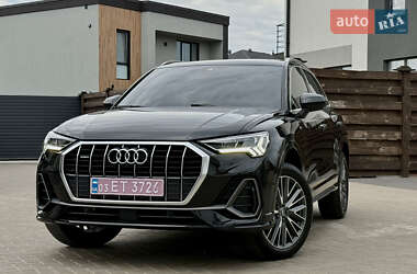 Позашляховик / Кросовер Audi Q3 2020 в Києві