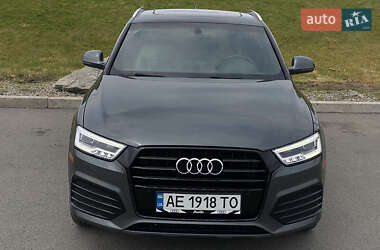 Внедорожник / Кроссовер Audi Q3 2017 в 