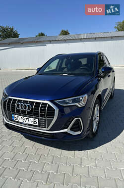 Внедорожник / Кроссовер Audi Q3 2020 в Тернополе