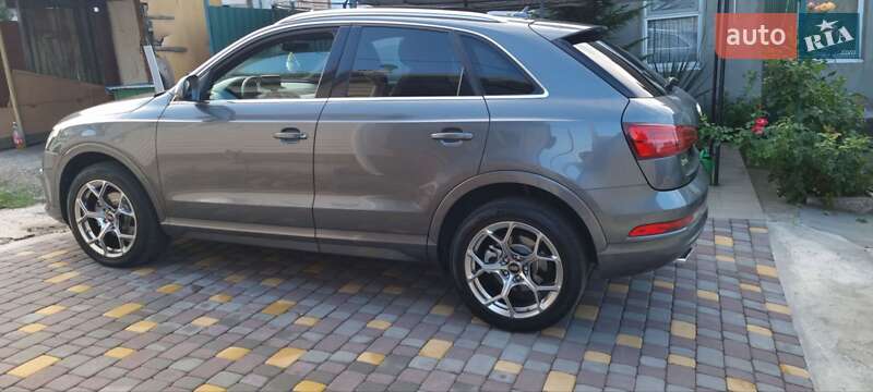 Внедорожник / Кроссовер Audi Q3 2016 в Запорожье